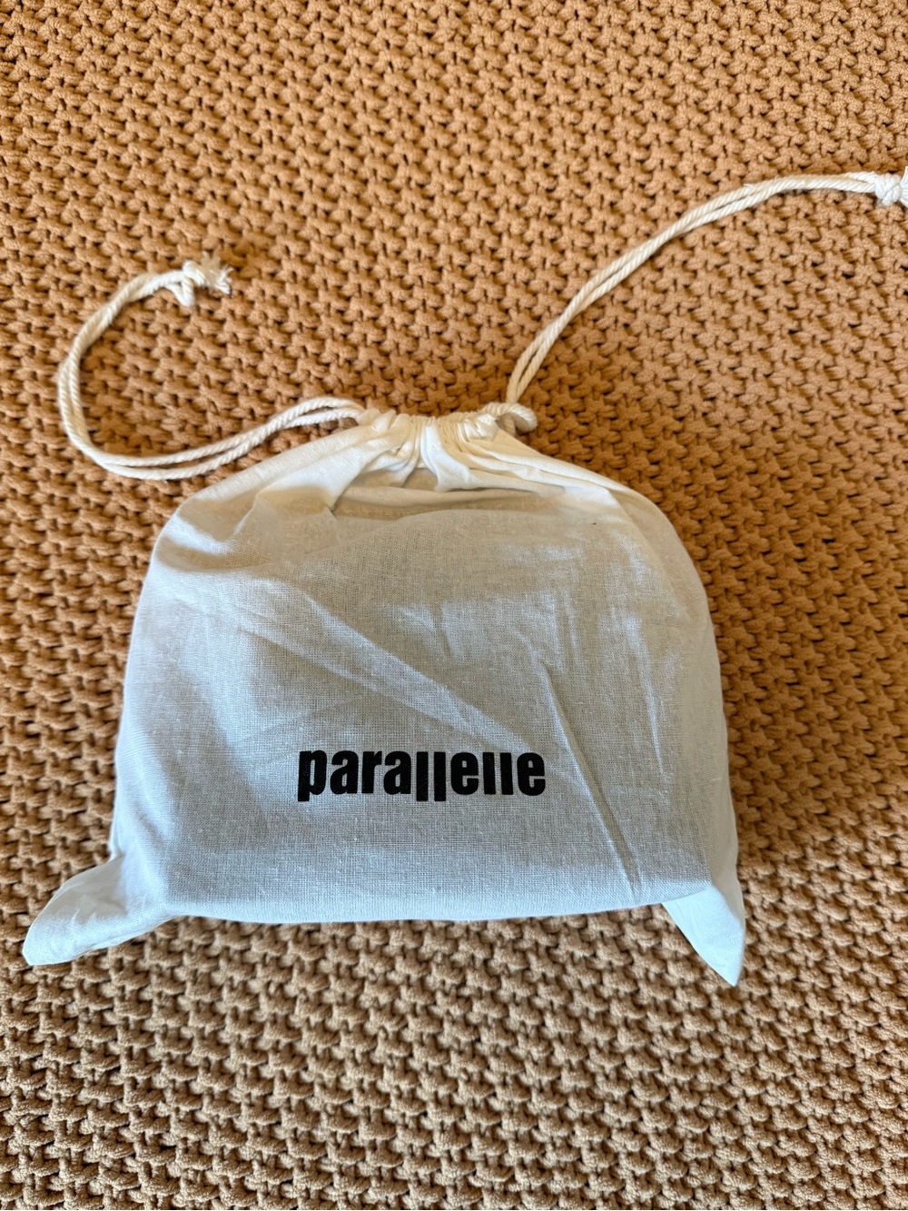 Parallelle The Vicuna Traveller Makeup Bag Brown Size Medium NEW WITH TAGS - Picture 7 of 10